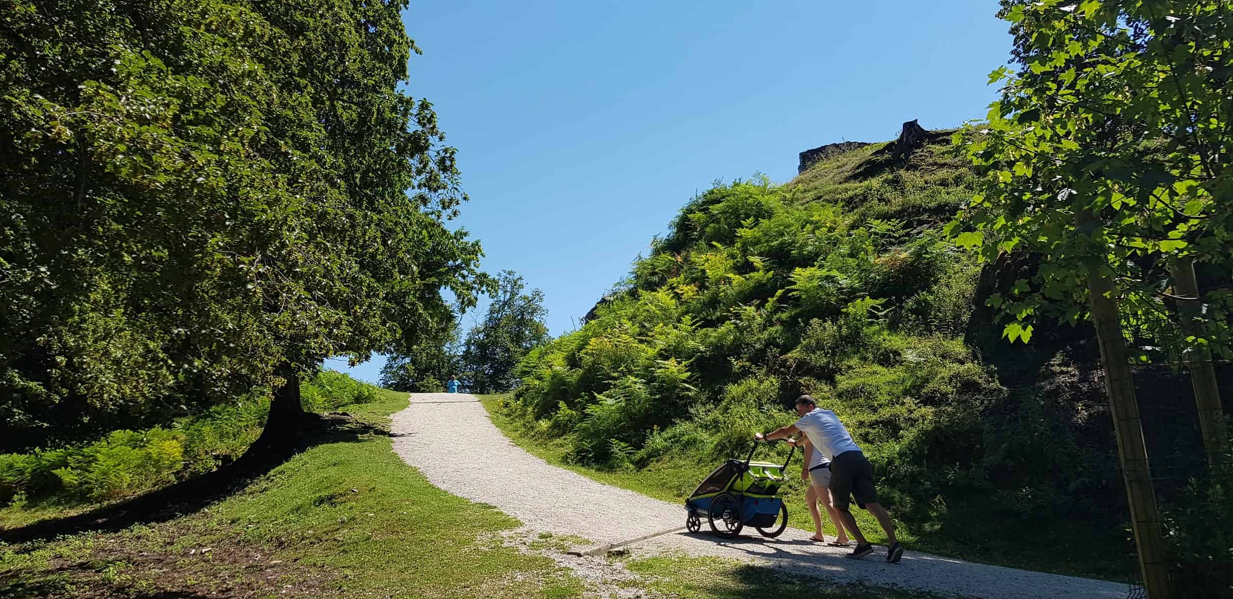 Ausflug mit Baby in Kärnten im kinderfreundlichen Tierpark Rosegg