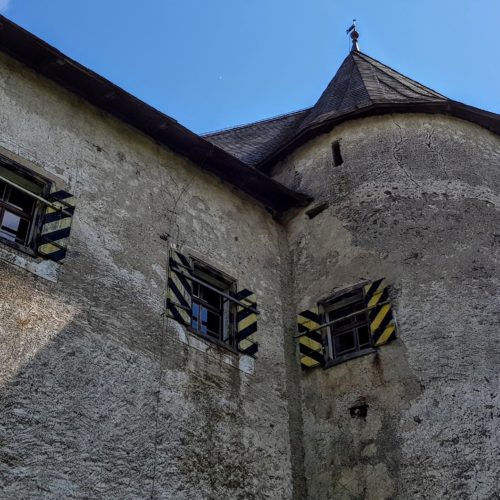 Burganlage TOP Ausflugsziele Kärnten Burg Hochosterwitz