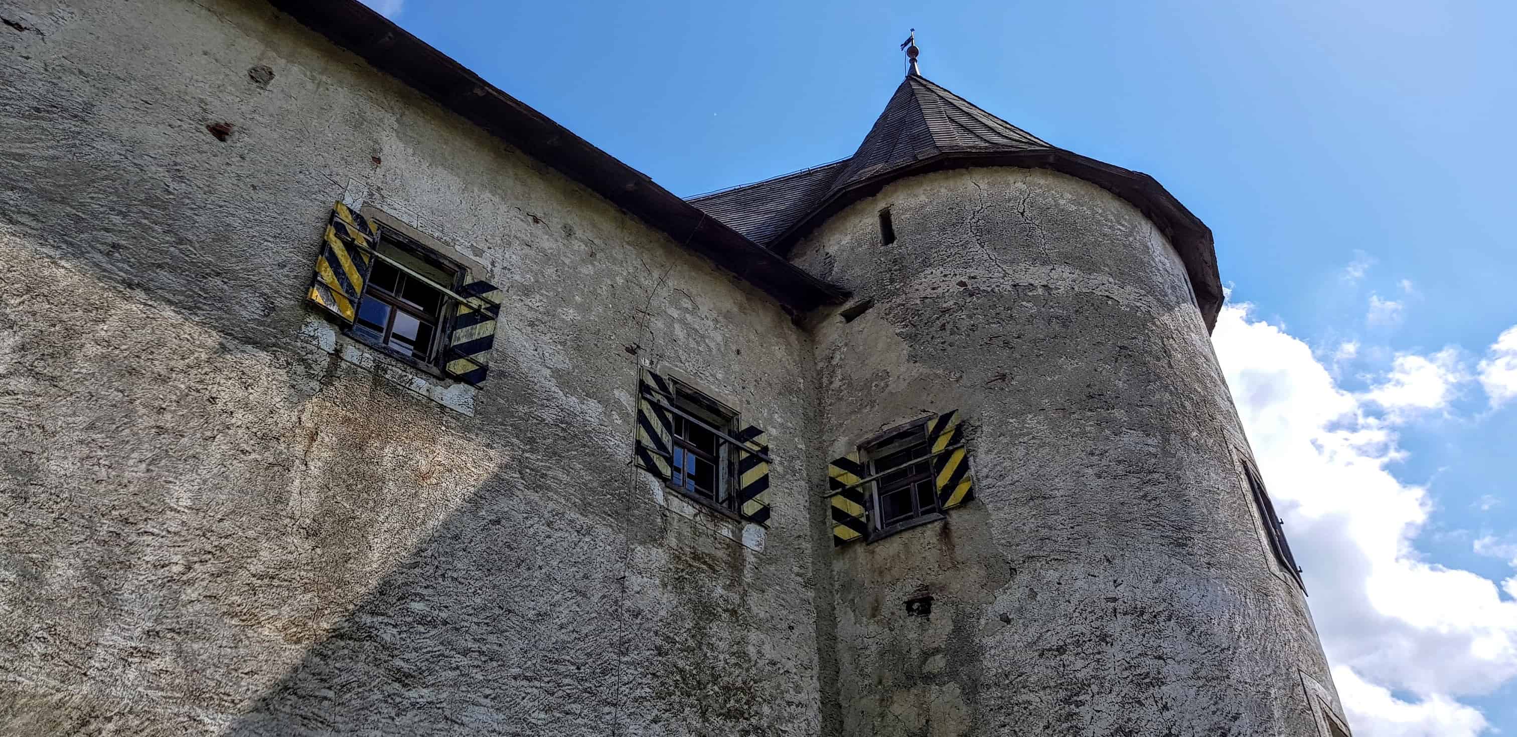 Burganlage TOP Ausflugsziele Kärnten Burg Hochosterwitz