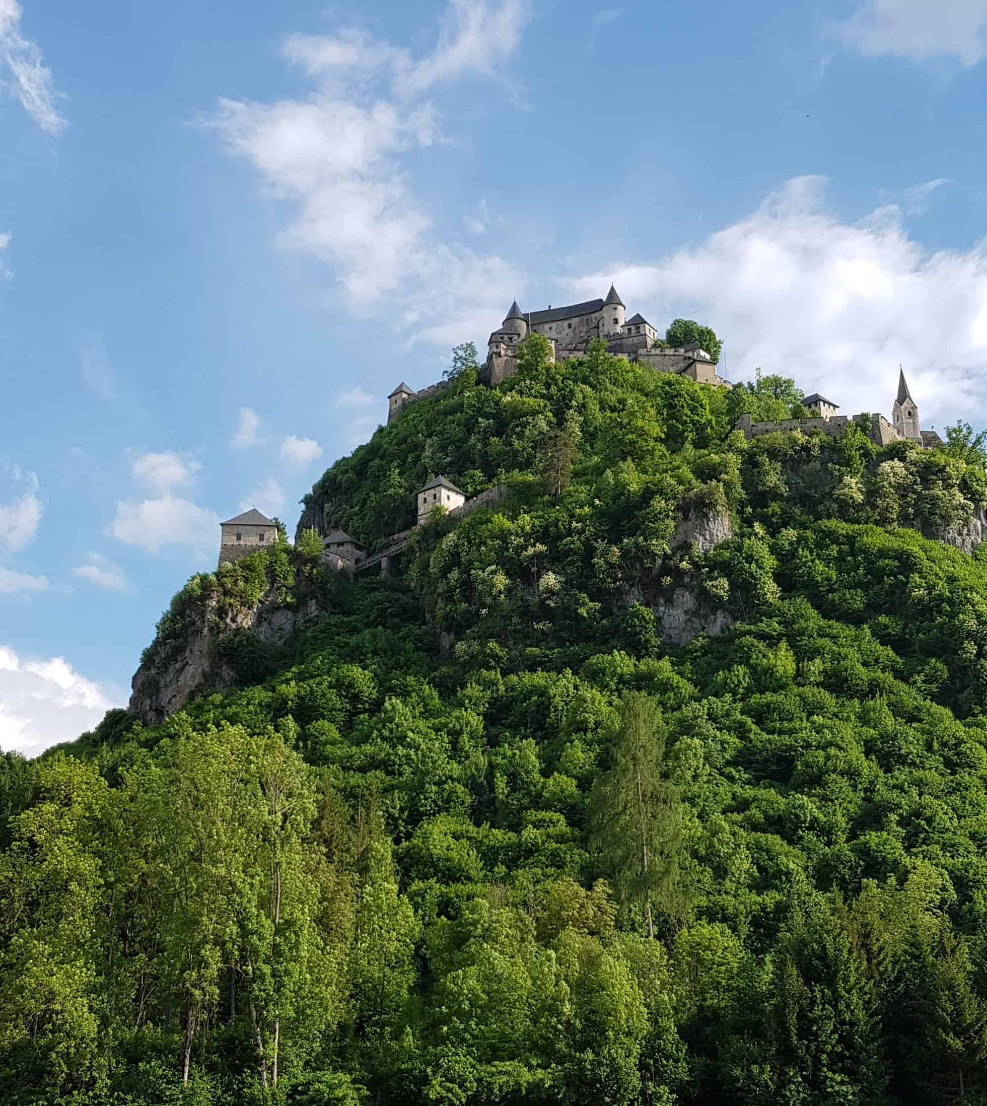 TOP-Sehenswürdigkeit in Kärnten - Burg Hochosterwitz - Österreich