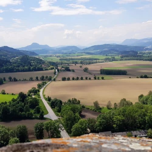 Kinderwagentaugliche Wanderung und barrierefreies Ausflugsziel Burg Hochosterwitz in Kärnten mit Museum, Burgrestaurant uvm. Aussicht