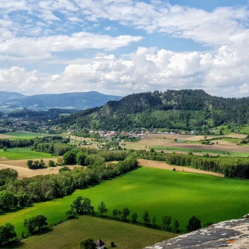 Aussichtsreiche Wanderung auf die Burg Hochosterwitz in Mittelkärnten mit Panorama-Blick-Garantie.