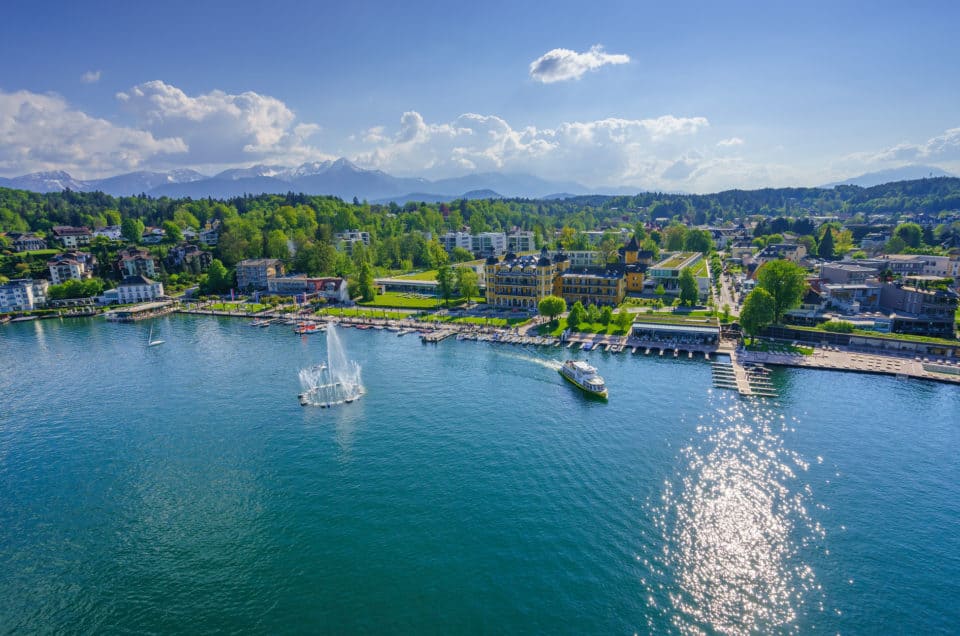 Luftaufnahme Velden Sommer Sehenswürdigkeiten