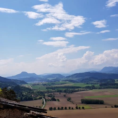 Panorama-Wanderung auf die Burg Hochosterwitz - Aussicht Richtung Klagenfurt am Wörthersee