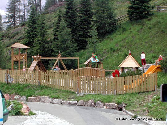 Kinderspielplätze entlang der Großglockner Hochalpenstraße - Österreichs schönste Panoramastraße und beliebtes Familienausflugsziel