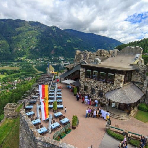 Burgruine Landskron am Ossiachersee - Restaurant und Adlerarena