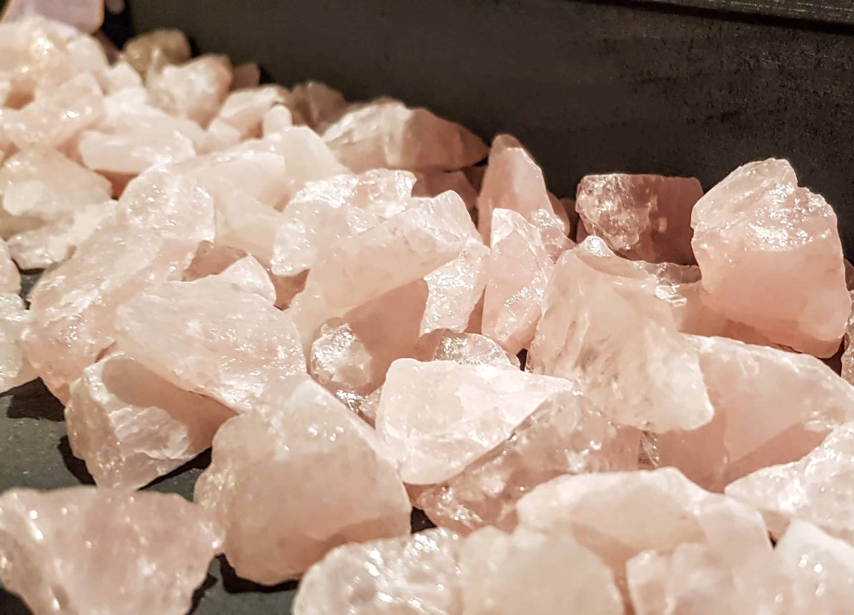 Bergkristalle und weitere Edelsteine im Schaubergwerk Terra Mystica Montana in Bad Bleiberg Villach