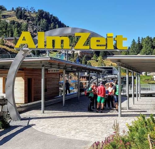 Nocky Flitzer & Almzeit Panoramabahn Bergbahn Turracher Höhe - Start Bergfahrt - Talstation