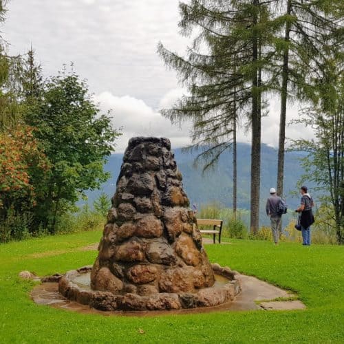 Obir Tropfsteinhöhlen - vor dem Ausflugsziel in Südkärnten