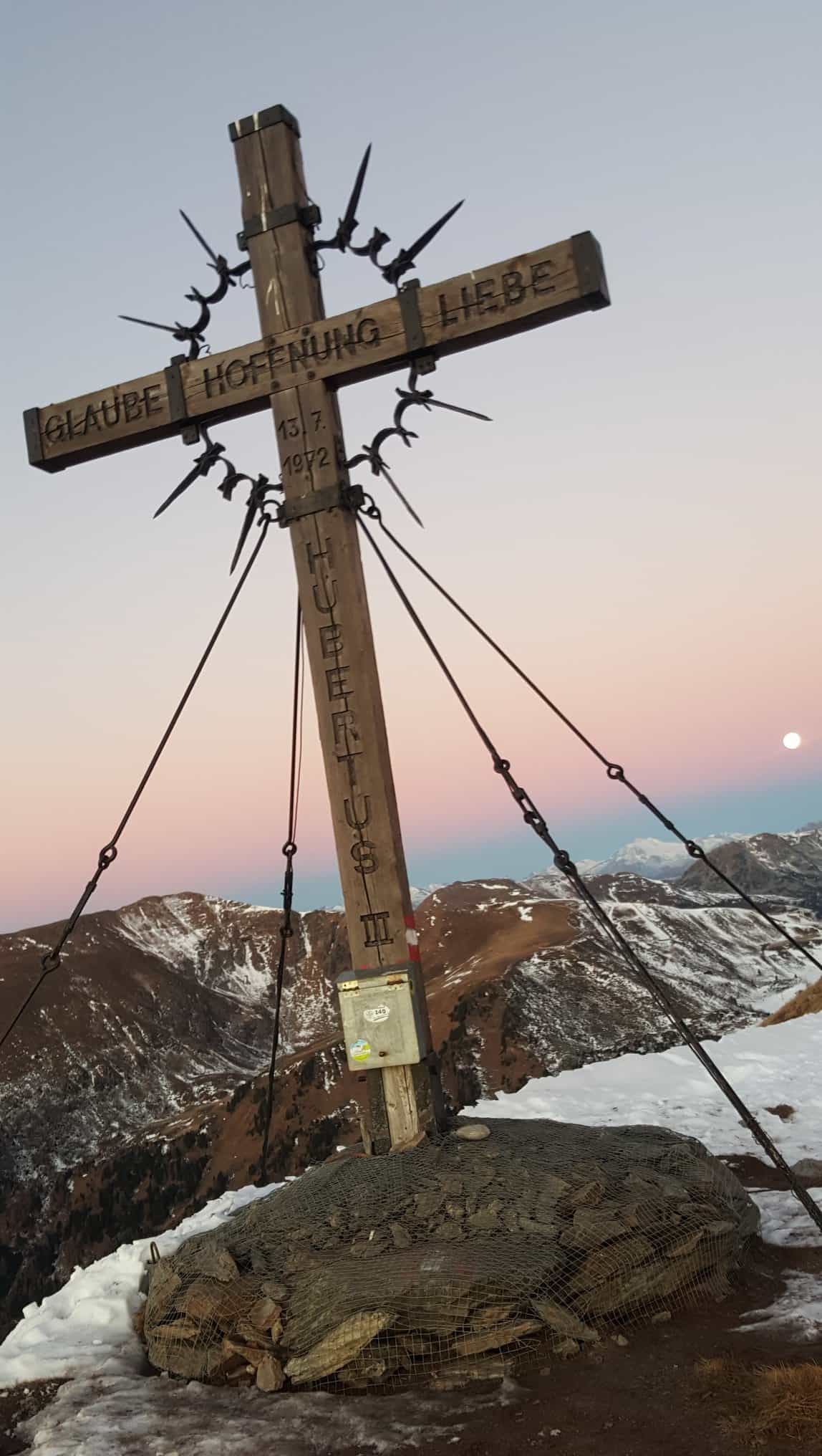 Winterwanderung abseits der Pisten auf Turracher Höhe in Kärnten & Steiermark - Wandern & Urlaub in Österreich