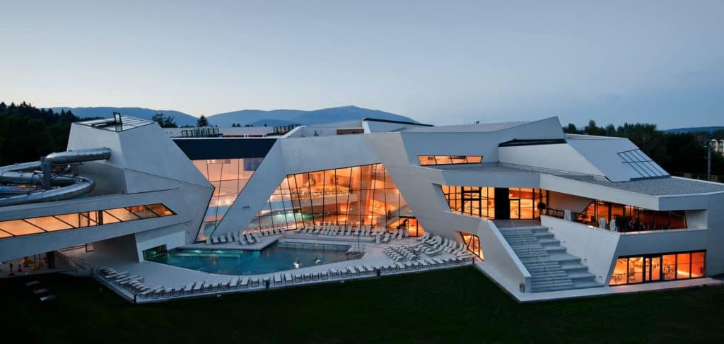 Aktivitäten Schlechtwetter Kärnten - Besuch der Kärnten Therme in Villach