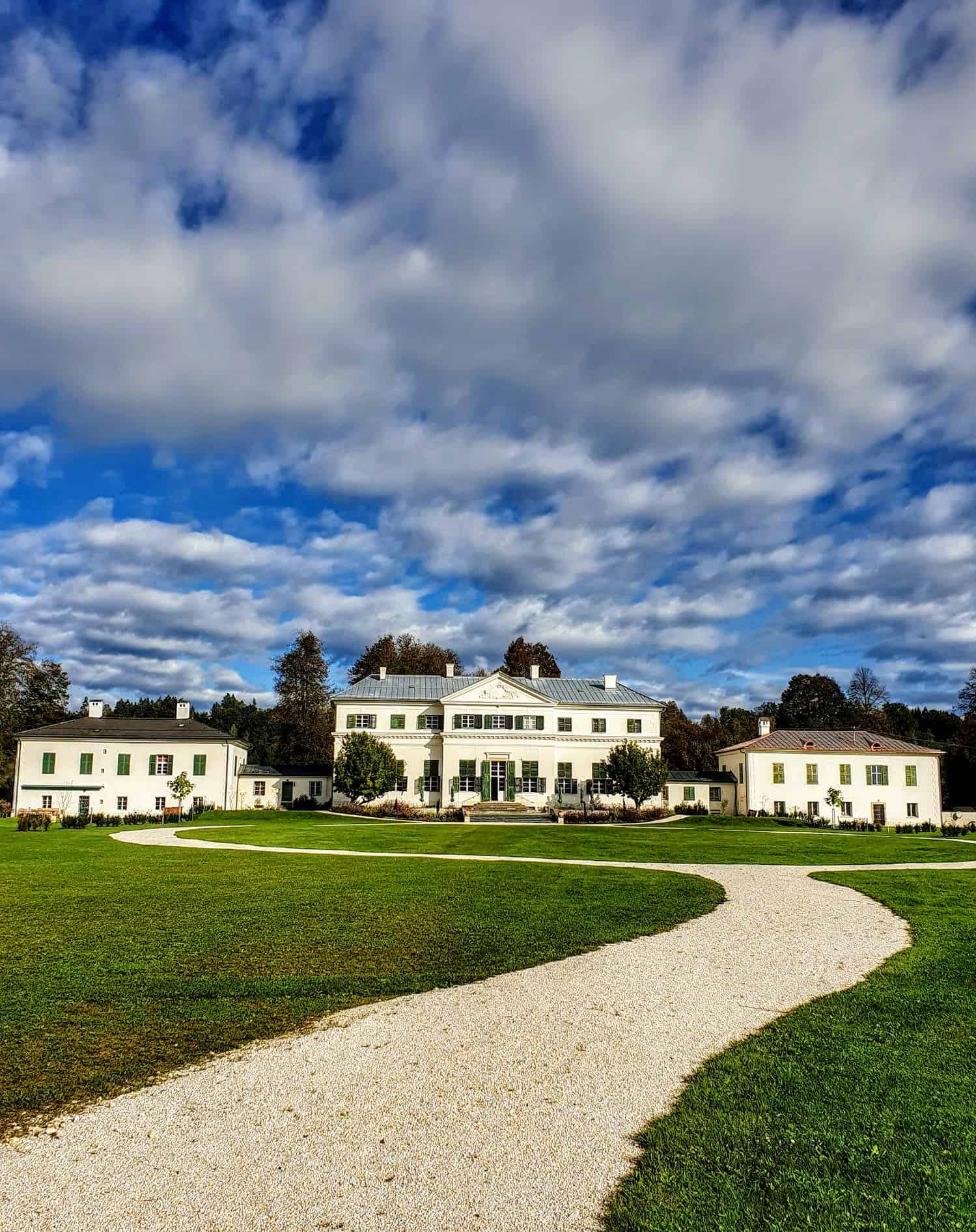 Schloss Rosegg der Familie Liechtenstein im Kärntner Rosental. Ausflugsziel und Veranstaltungsort in der Nähe vom Wörthersee.