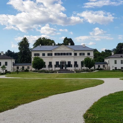 Sehenswürdigkeit Schloss Rosegg in Kärnten - Cafè, Veranstaltungsort und Geheimtipp bei Österreich-Urlaub