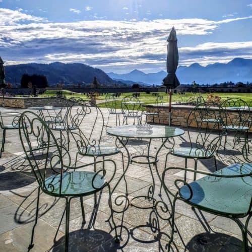 Das Schlosscafe im Schloss Rosegg in Kärnten - Familie Liechtenstein. Geheimtipp für Ausflug und Hochzeit im Schloss in Österreich