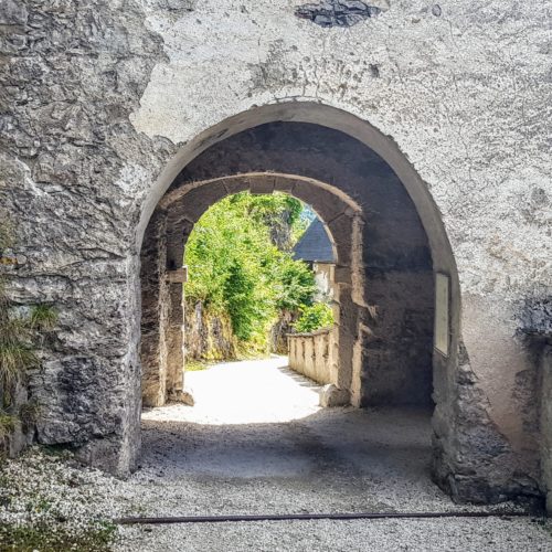 Durchgang Waffentor - Burgtor auf Hochosterwitz - Ausflugsziele Mittelkärnten, Nähe St. Veit