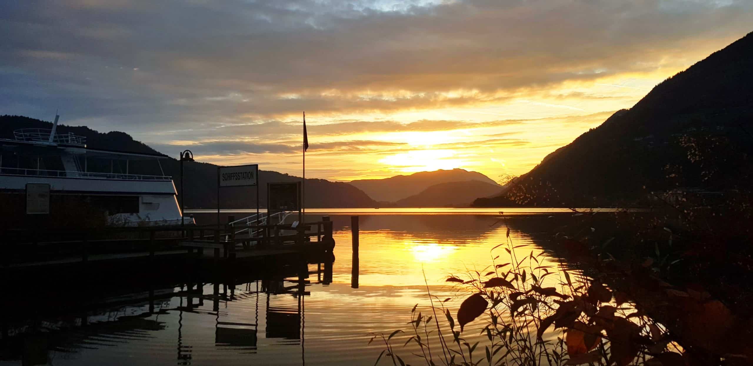 Villach Ausflugsziele - Schiffsanlegestelle am Ossiacher See