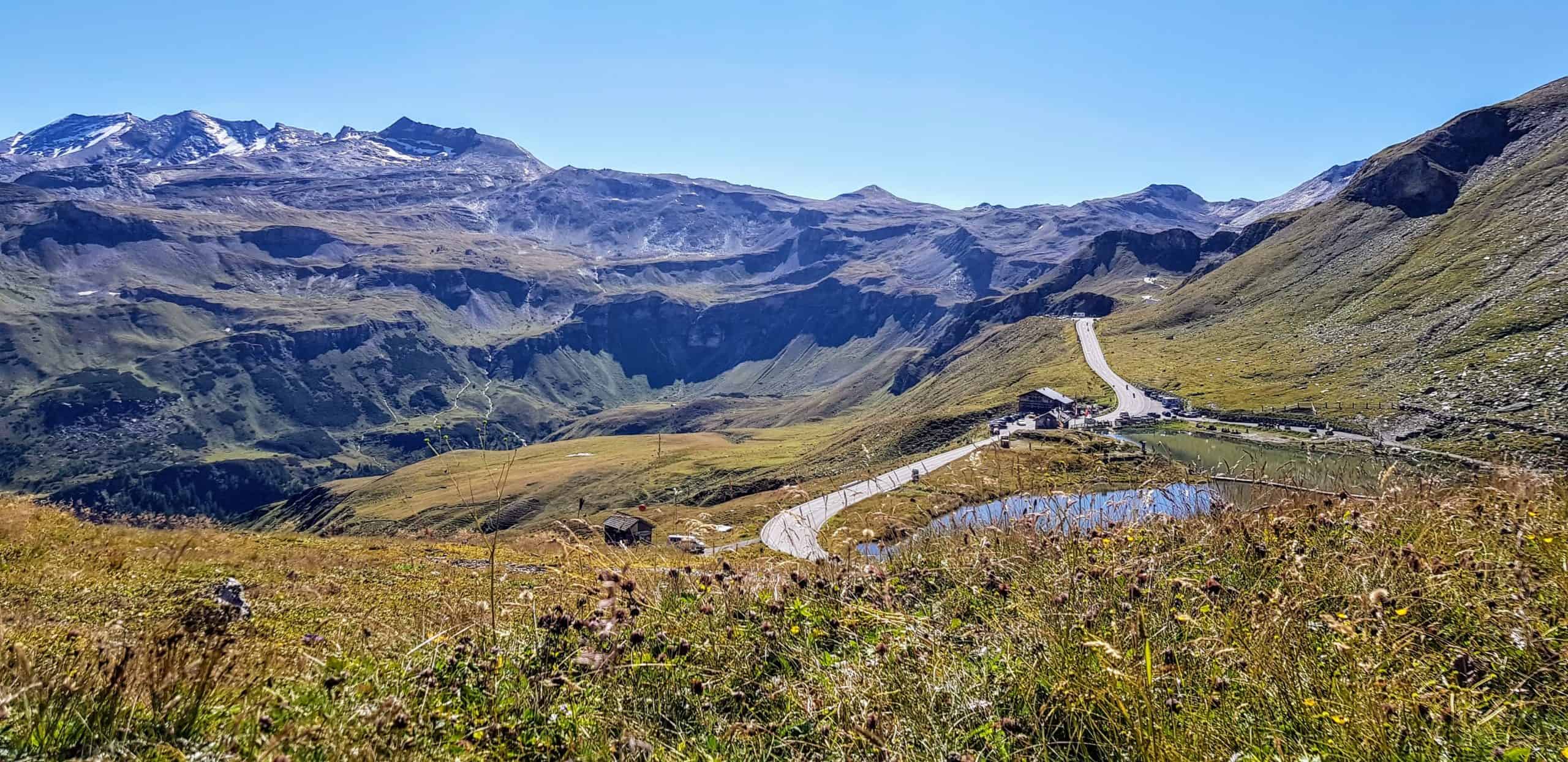 Alpen Nationalpark Hohe Tauern in Österreich mit Fuscher Lacke in Salzburg bei Großglockner Panoramastraße