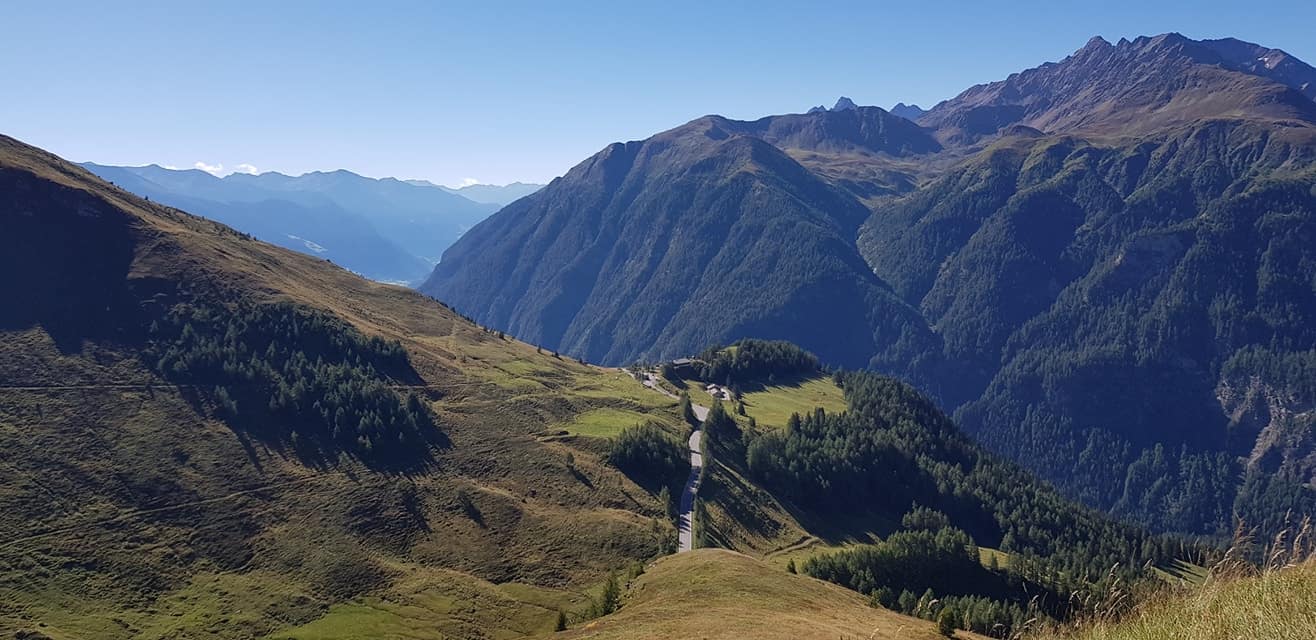 Kurven, Berge & Natur auf der Großglockner Hochalpenstraße - Sehenswürdigkeit in Österreich