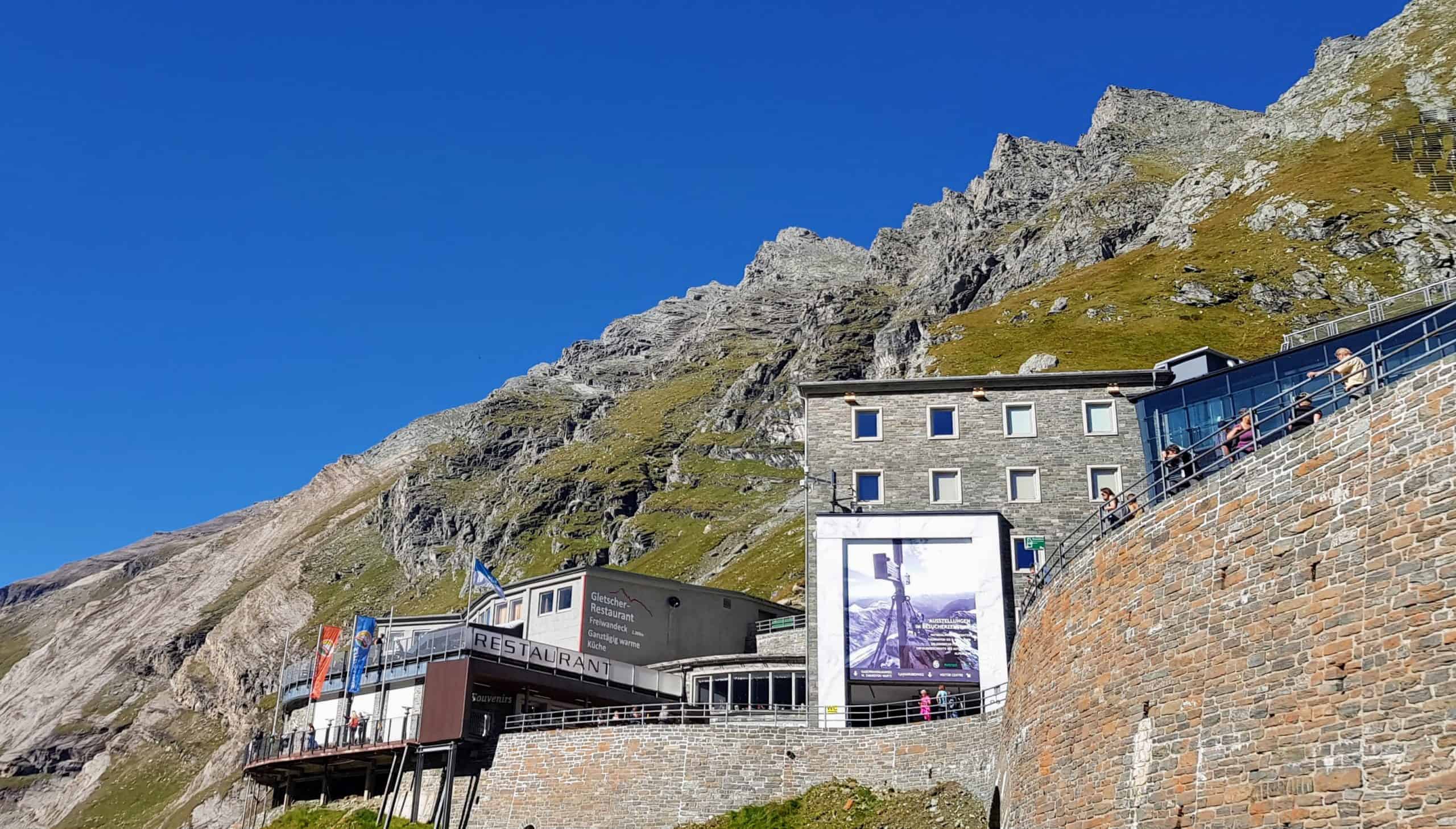 Restaurant & Besucherzentrum auf Kaiser Franz Josefs Höhe bei Grossglockner Hochalpenstrasse - Österreich