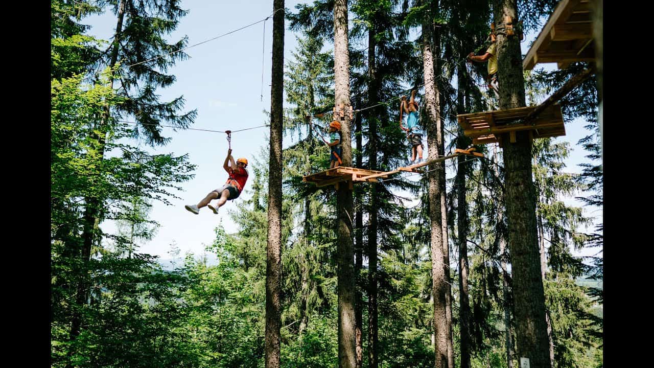 Flying Fox im Kletterwald in Gallizien bei Wildensteiner Wasserfall in der Urlaubsregion Klopeinersee in Südkärnten - Ausflugsziel in Österreich.