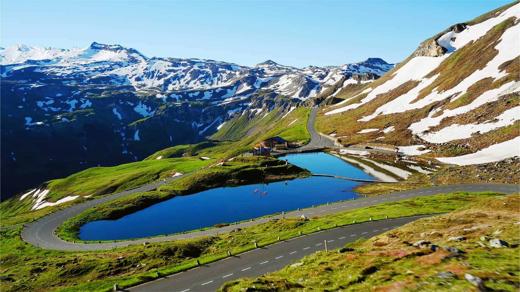 Fuscher Lacke - Attraktion entlang der Großglockner Hochalpenstraße - Panoramastraße in Österreich