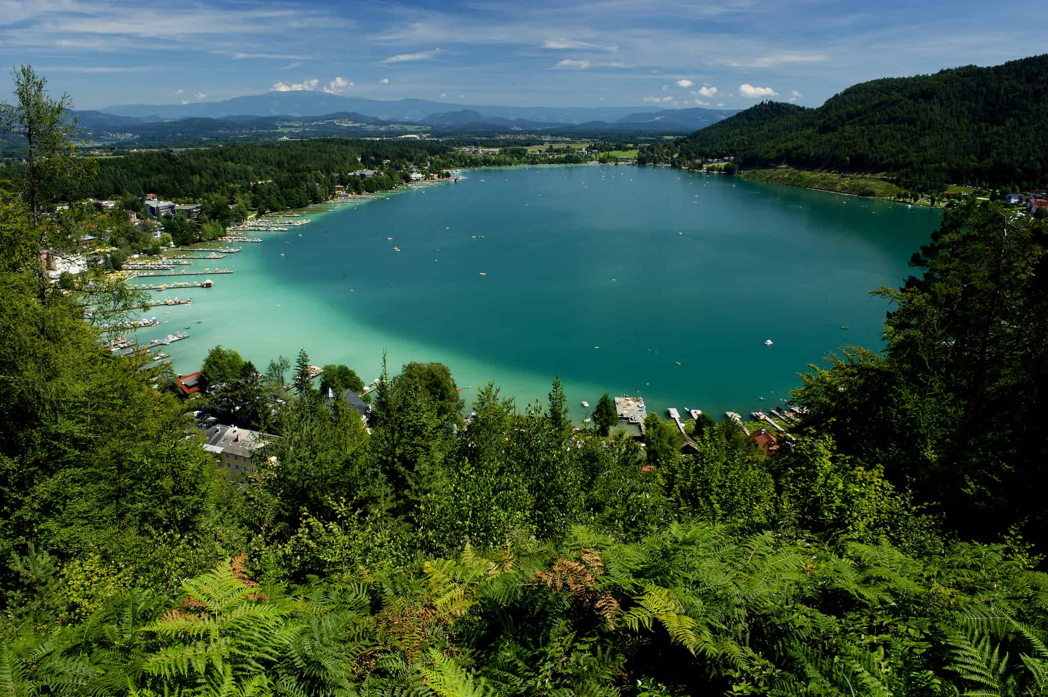 Klopeinersee in Südkärnten - Bezirk Völkermarkt in Österreich. Badesee und Ausflugsort in Kärnten.