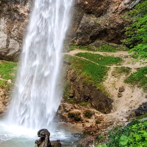 Der imposante Wildensteiner Wasserfall in Südkärnten - Urlaubsregion Klopeiner See in Österreich