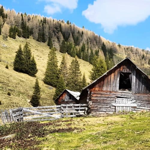 Wanderweg Feldpannalm auf Kaiserburg und Wöllaner Nock in der Urlaubsregion Bad Kleinkirchheim - Österreich