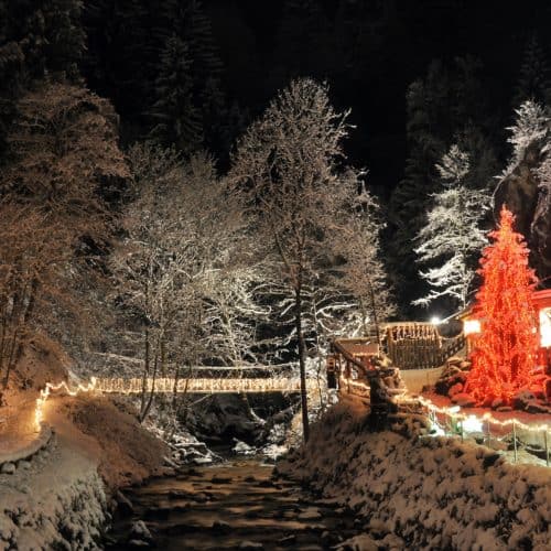 Ausflugsziel Granatium in Radenthein im Winter bei Urlaub in Kärnten, Österreich.