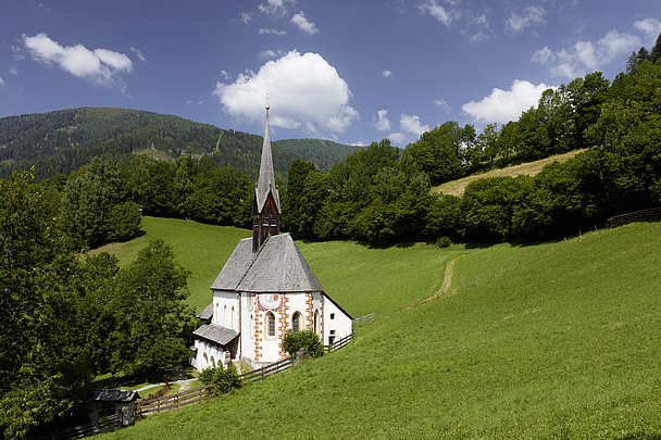 Kirche St. Kathrein auf Heilquelle in Urlaubsregion Bad Kleinkirchheim in Kärnten