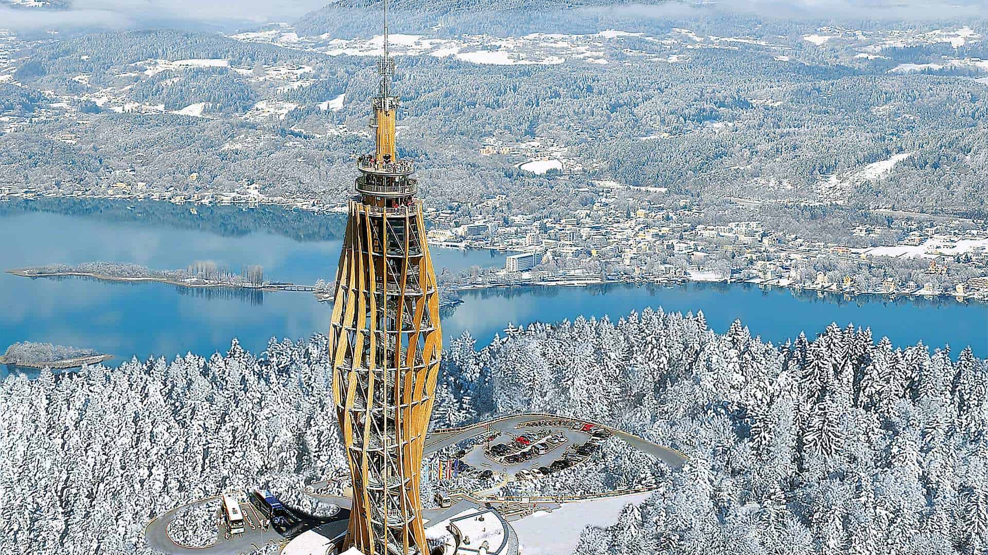 Winter am Pyramidenkogel und Wörthersee in Österreich