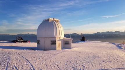 Sternwarte Gerlitzen Alpe über Ossiacher See - Kärnten im Winter. Führungen ganzjährig mit Voranmeldung möglich.