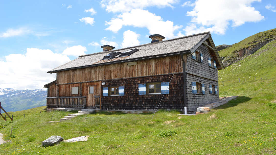 Urlaubsgutschein Hüttenübernachtung als Geschenksidee im Onlineshop Großglockner Hochalpenstraße in Österreich