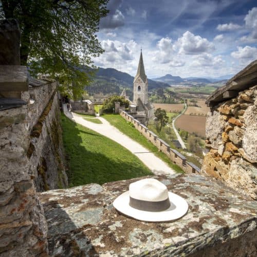 Frühling auf der Burg Hochosterwitz - Sehenswürdigkeit in Österreich