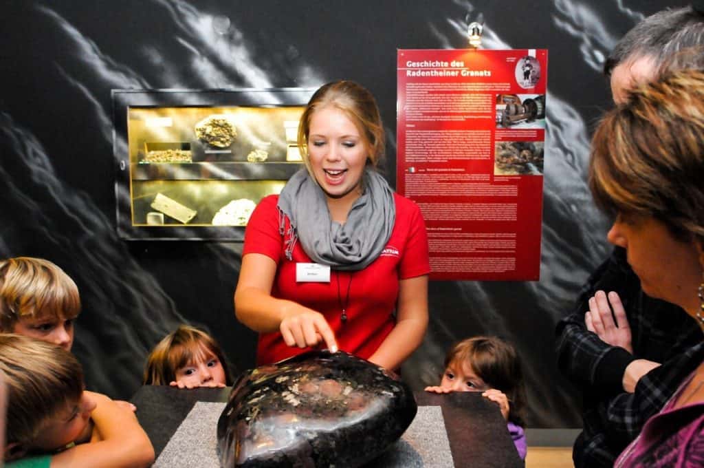 Edelsteinmuseum & Stollen Granatium am Millstätter See. Ausflugsziel Kärnten