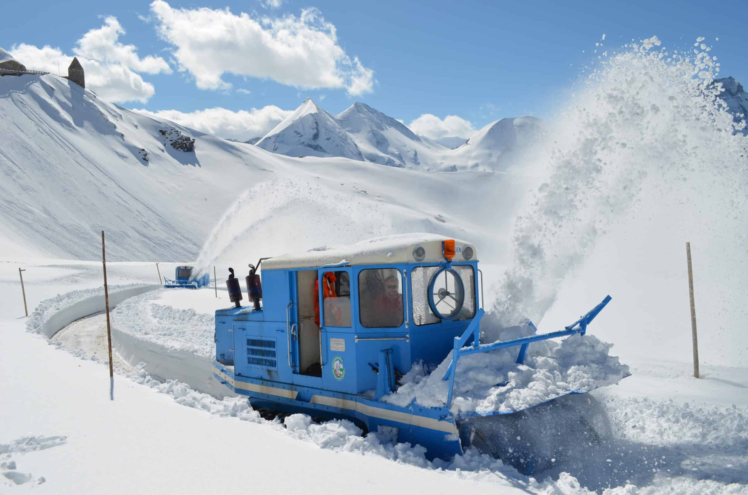 Gropglockner Hochalpenstraße Schneeräumung Panoramastraße