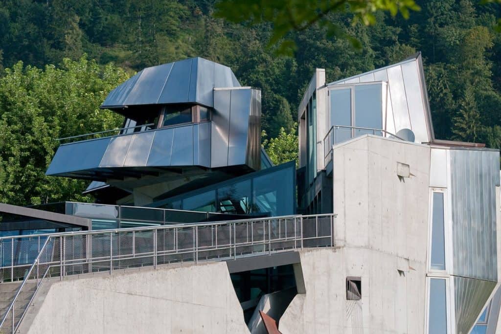 Domentig Steinhaus - Sehenswürdigkeit Villach Ossiacher See