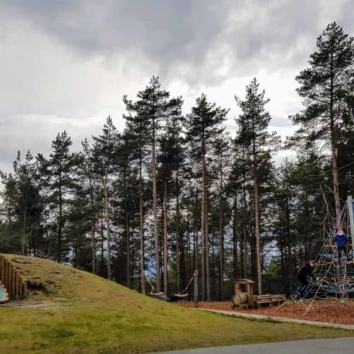 Abenteuerspielplatz Pyramidenkogel am Wörthersee - Ausflugstipp für Kinder in Kärnten