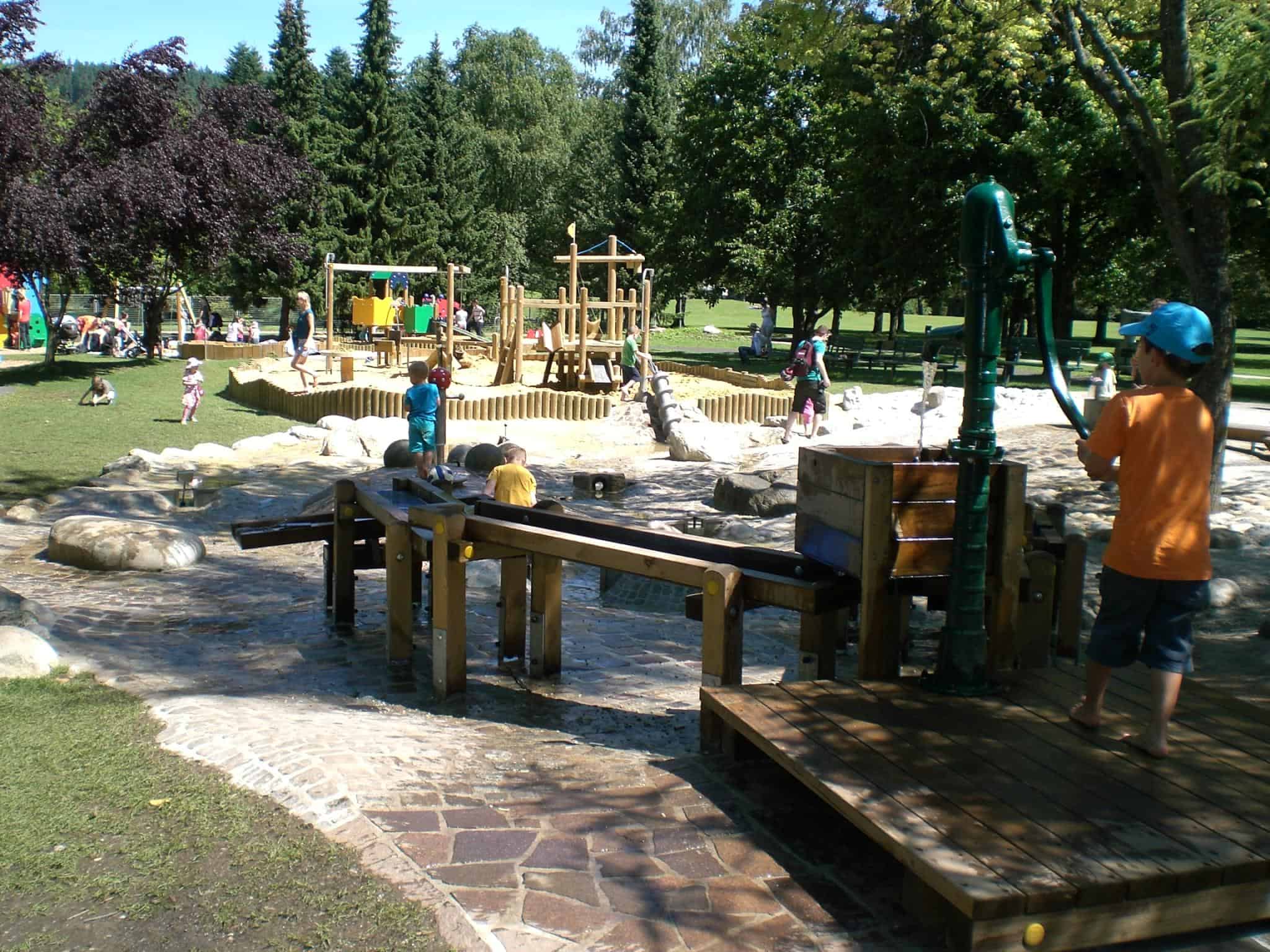 Kinderspielplatz Europapark Klagenfurt - Ausflugsziel mit Familie in Kärnten