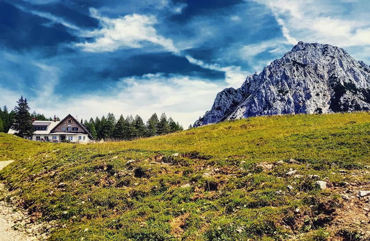 Wandern & Ausflug zur Klagenfurter Hütte am Fuße des Kosiak in den Karawanken - Carnica Region Rosental in Kärnten