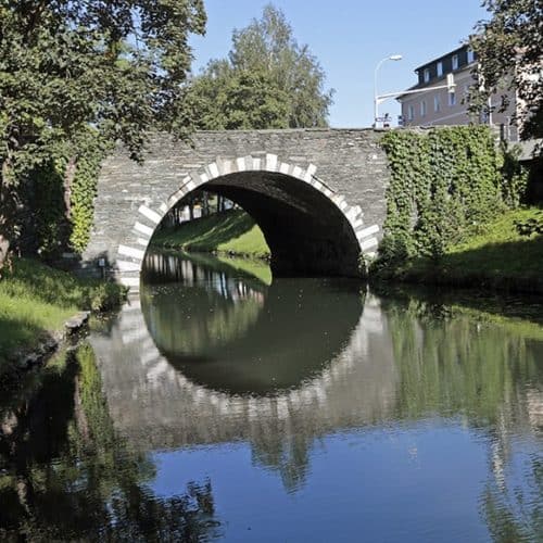 Steinerne Brücke in Klagenfurt am Wörthersee in Österreich