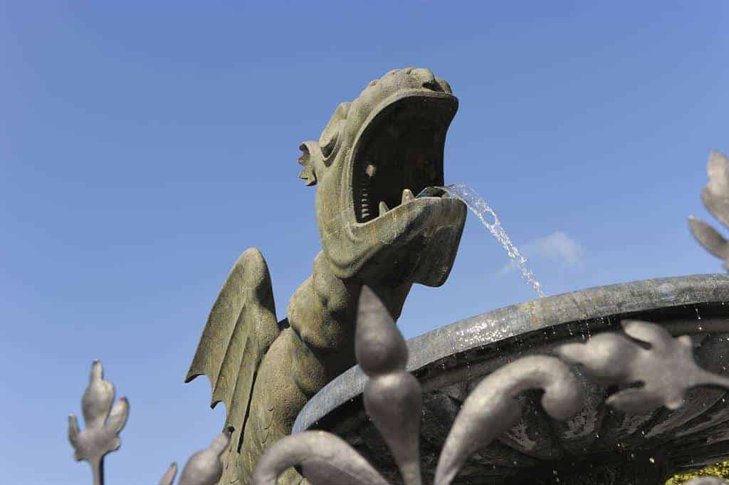 Lindwurmbrunnen am Neuen Platz in der Landeshauptstadt Klagenfurt am Wörthersee in Kärnten