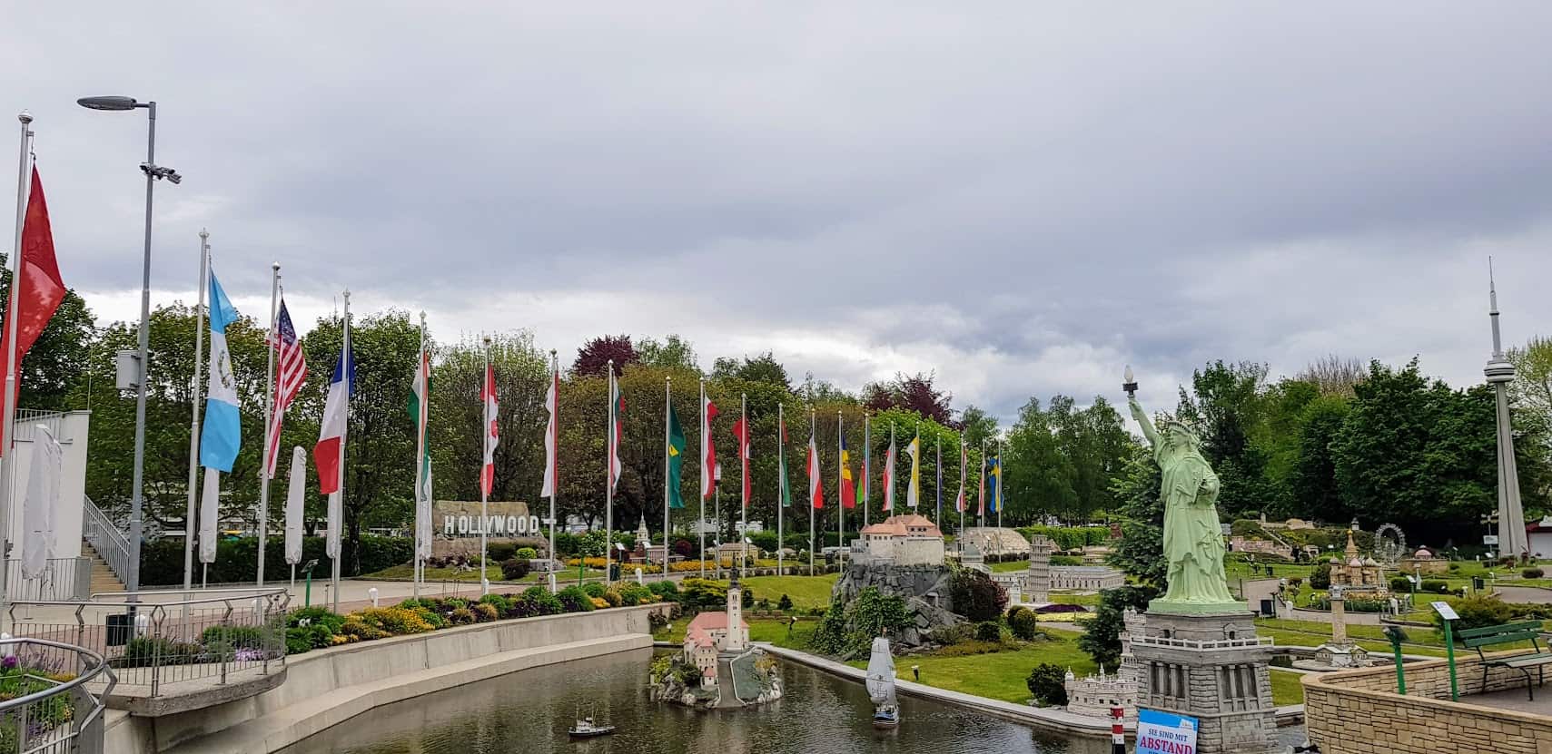 Ausflugsziel Minimundus in Klagenfurt mit Freiheitsstatue