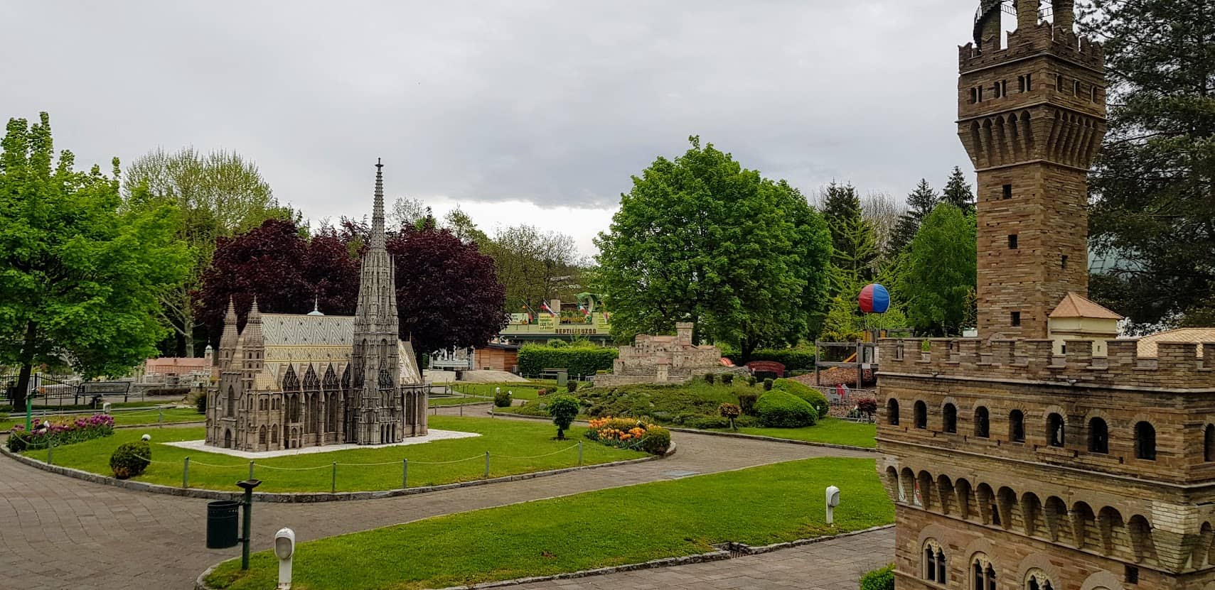 Minimundus mit Stephansdom in Klagenfurt am Wörthersee - Ausflugsziel in Kärnten