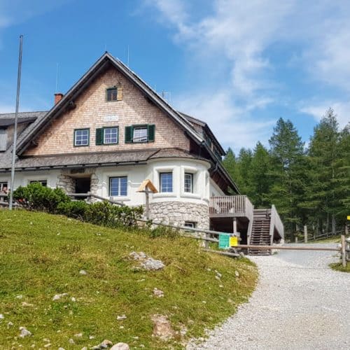 Wandern in Kärnten zur Klagenfurter Hütte im Bärental - Ausflugstipp in der Carnica Region Rosental