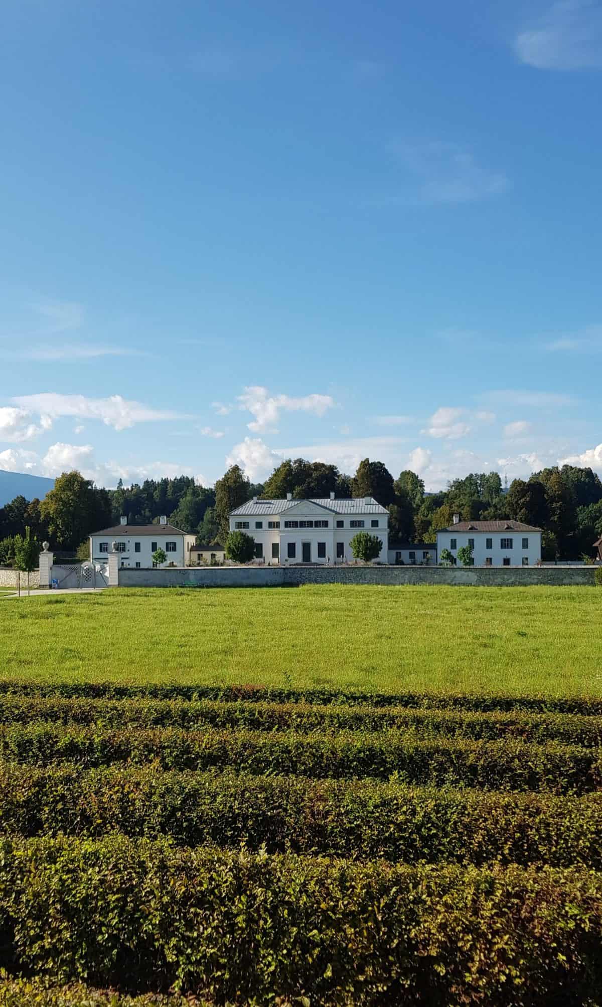 TOP Ausflugsziele Schloss & Labyrinth & Tierpark Rosegg im Kärntner Rosental