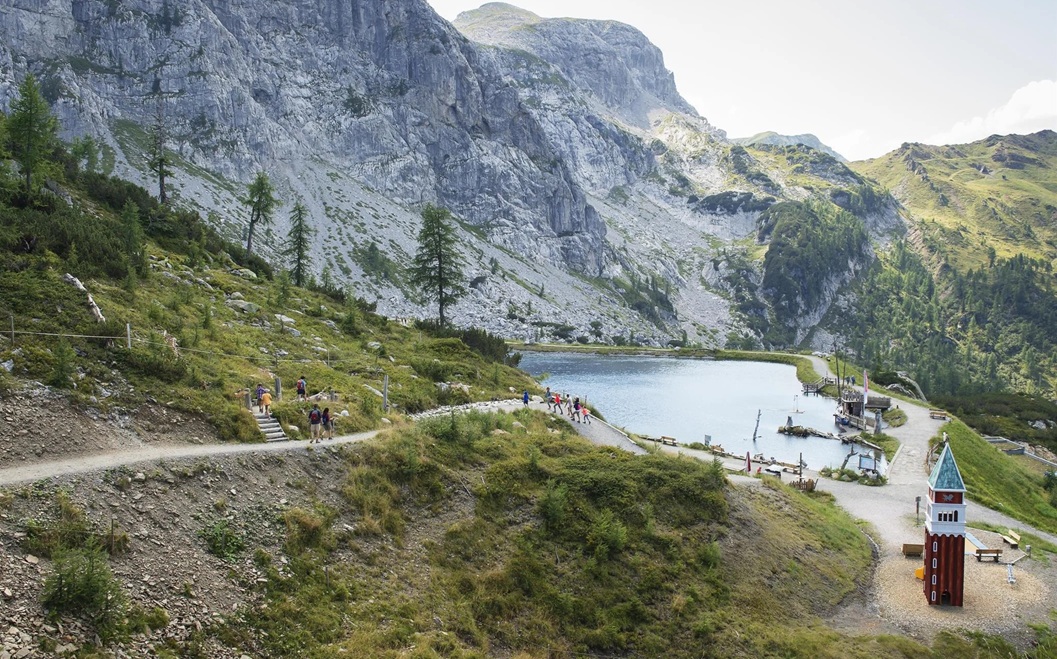 Ein bisschen Bergluft gefällig? Ein Ausflugsziel für die ganze Familie ist der Aqua Trail in der Region (c) nassfeld.at Kindererlebnisweg Aqua Trail - Region Nassfeld, Karnische Alpen Tröpolach