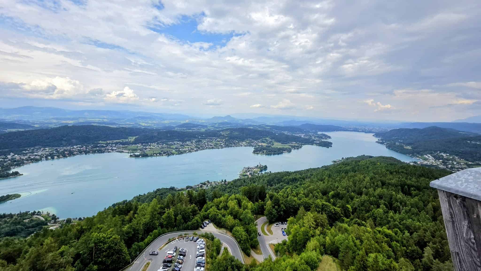 Blick auf Maria Wörth, Klagenfurt, Krumpendorf, Pörtschach Kärnten Aussicht Pyramidenkogel